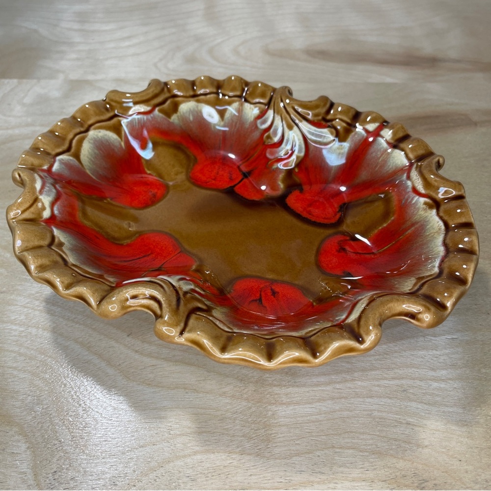 Vintage Rare Mid-Century Modern Lava Drip Glazed Wavy Edge Dish